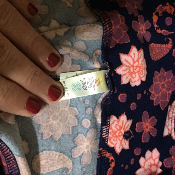 SOLD.     TC Leggings - Picture 4 of 4